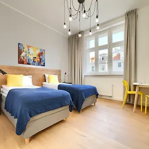 apple-park.poznan-hotels.com/