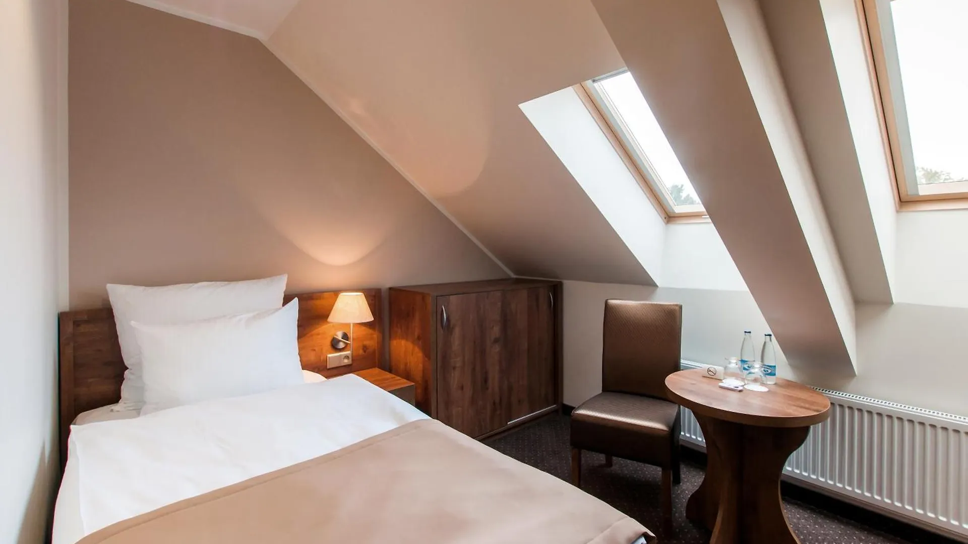 Hotel Gem Wroclaw 3*,